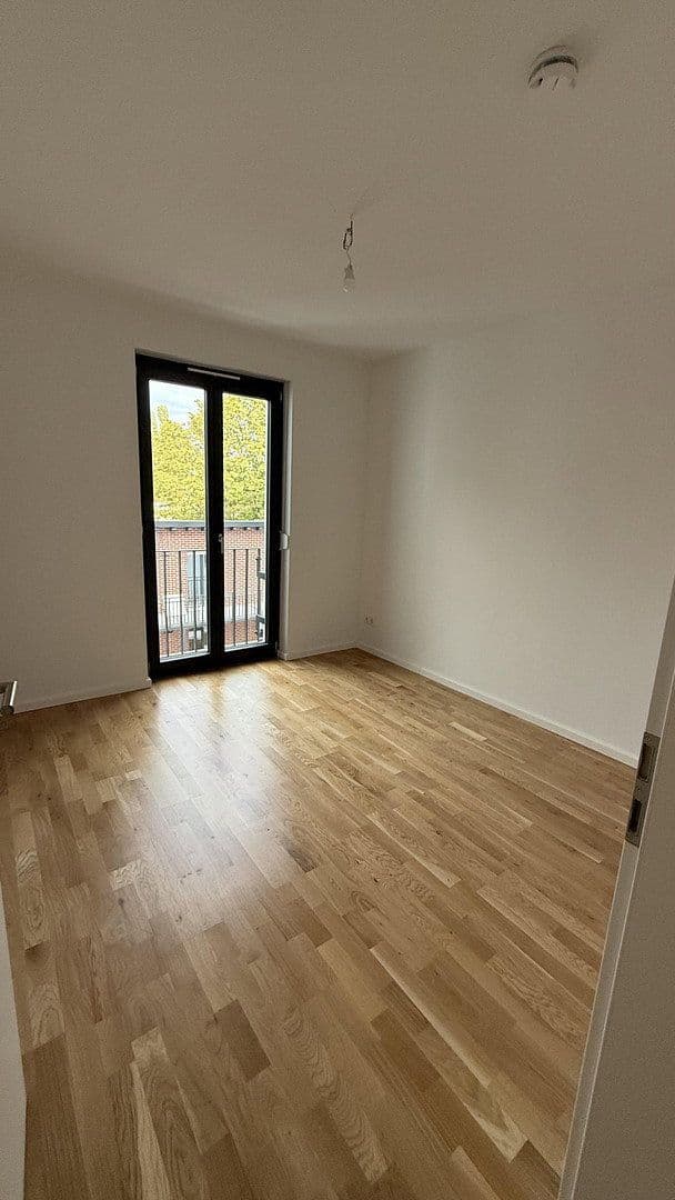Pronájem bytu 3+1 75 m², Moissistrasse 7, Berlin, Berlín Pronájem bytu 3+1 75 m², Moissistrasse 7, Berlin, Berlín