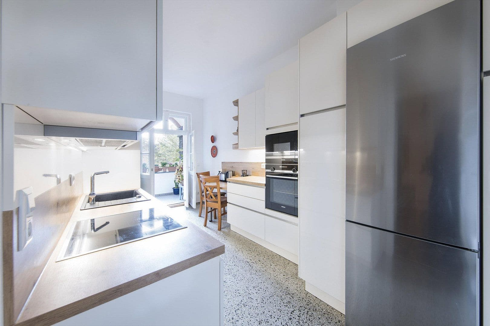 Prodej bytu 3+1 67 m², Berlin, Berlín Prodej bytu 3+1 67 m², Berlin, Berlín