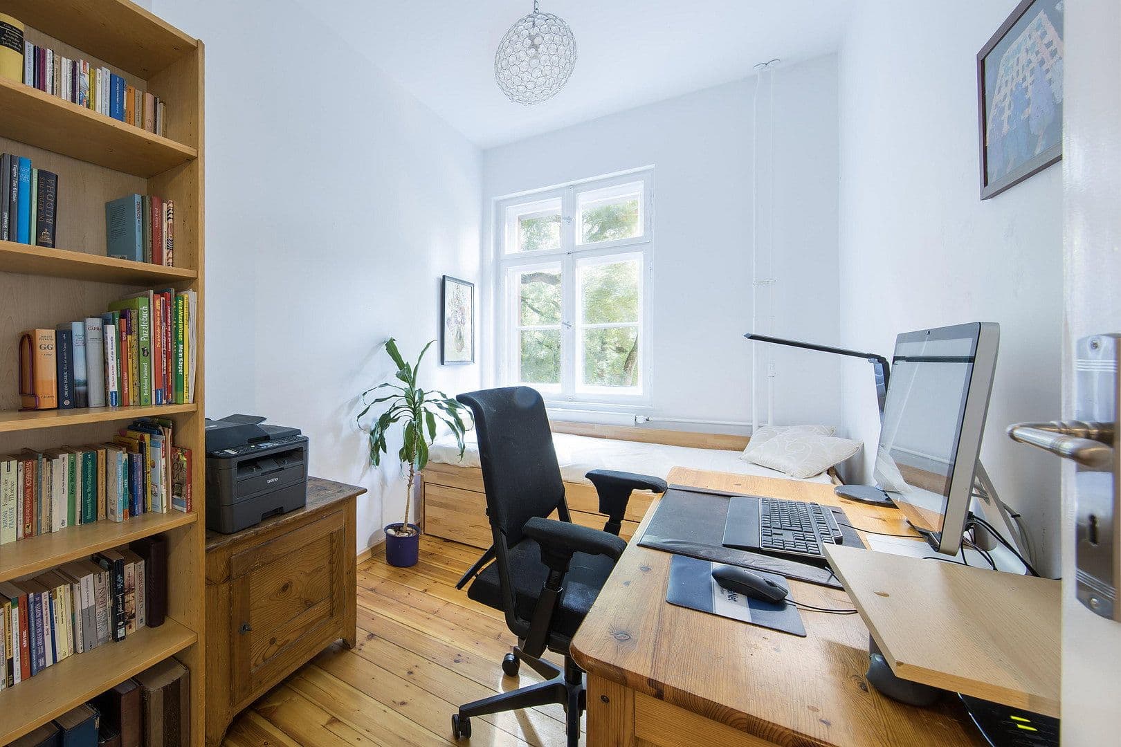 Prodej bytu 3+1 67 m², Berlin, Berlín Prodej bytu 3+1 67 m², Berlin, Berlín