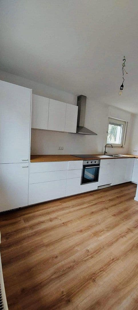 Pronájem bytu 3+1 76 m², Frankfurt, Hessen Pronájem bytu 3+1 76 m², Frankfurt, Hessen