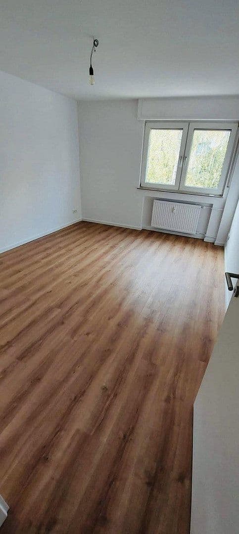 Pronájem bytu 3+1 76 m², Frankfurt, Hessen Pronájem bytu 3+1 76 m², Frankfurt, Hessen