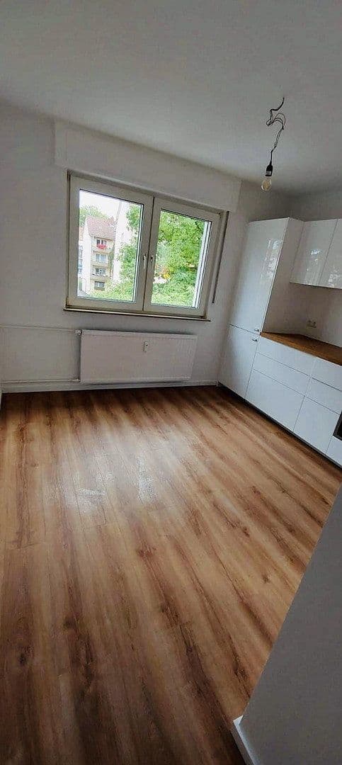 Pronájem bytu 3+1 76 m², Frankfurt, Hessen Pronájem bytu 3+1 76 m², Frankfurt, Hessen