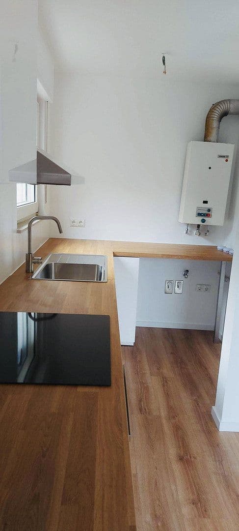 Pronájem bytu 3+1 76 m², Frankfurt, Hessen Pronájem bytu 3+1 76 m², Frankfurt, Hessen