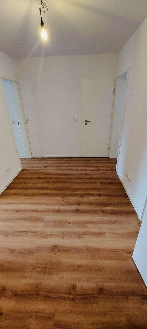 Pronájem bytu 3+1 76 m², Frankfurt, Hessen Pronájem bytu 3+1 76 m², Frankfurt, Hessen