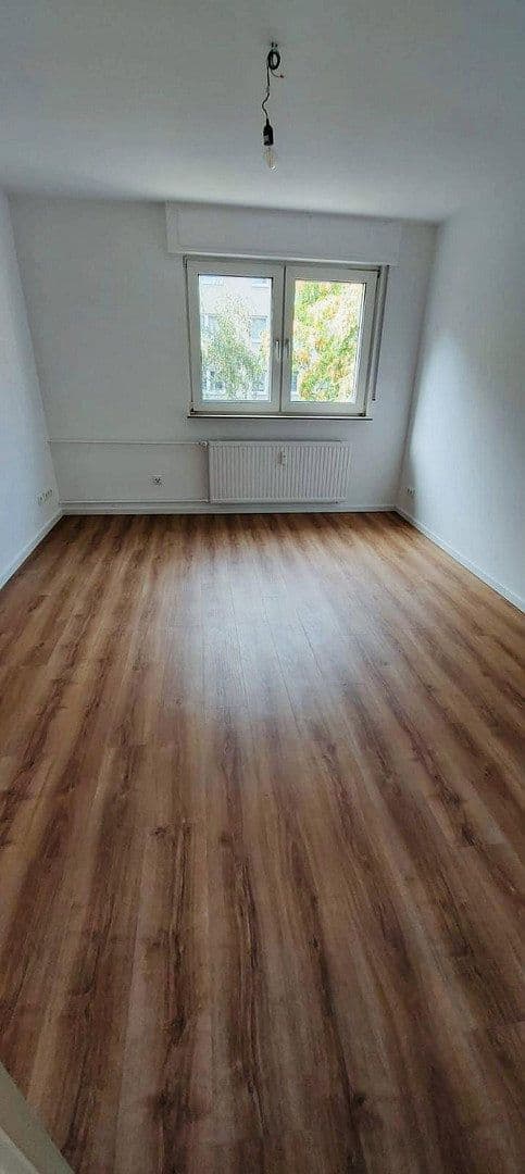 Pronájem bytu 3+1 76 m², Frankfurt, Hessen Pronájem bytu 3+1 76 m², Frankfurt, Hessen