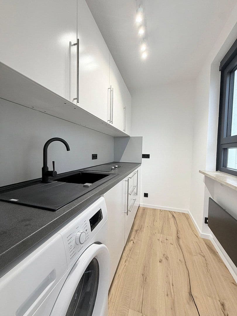 Prodej bytu 1+1 36 m², Theresienhöhe 6a, München, Bavorsko Prodej bytu 1+1 36 m², Theresienhöhe 6a, München, Bavorsko