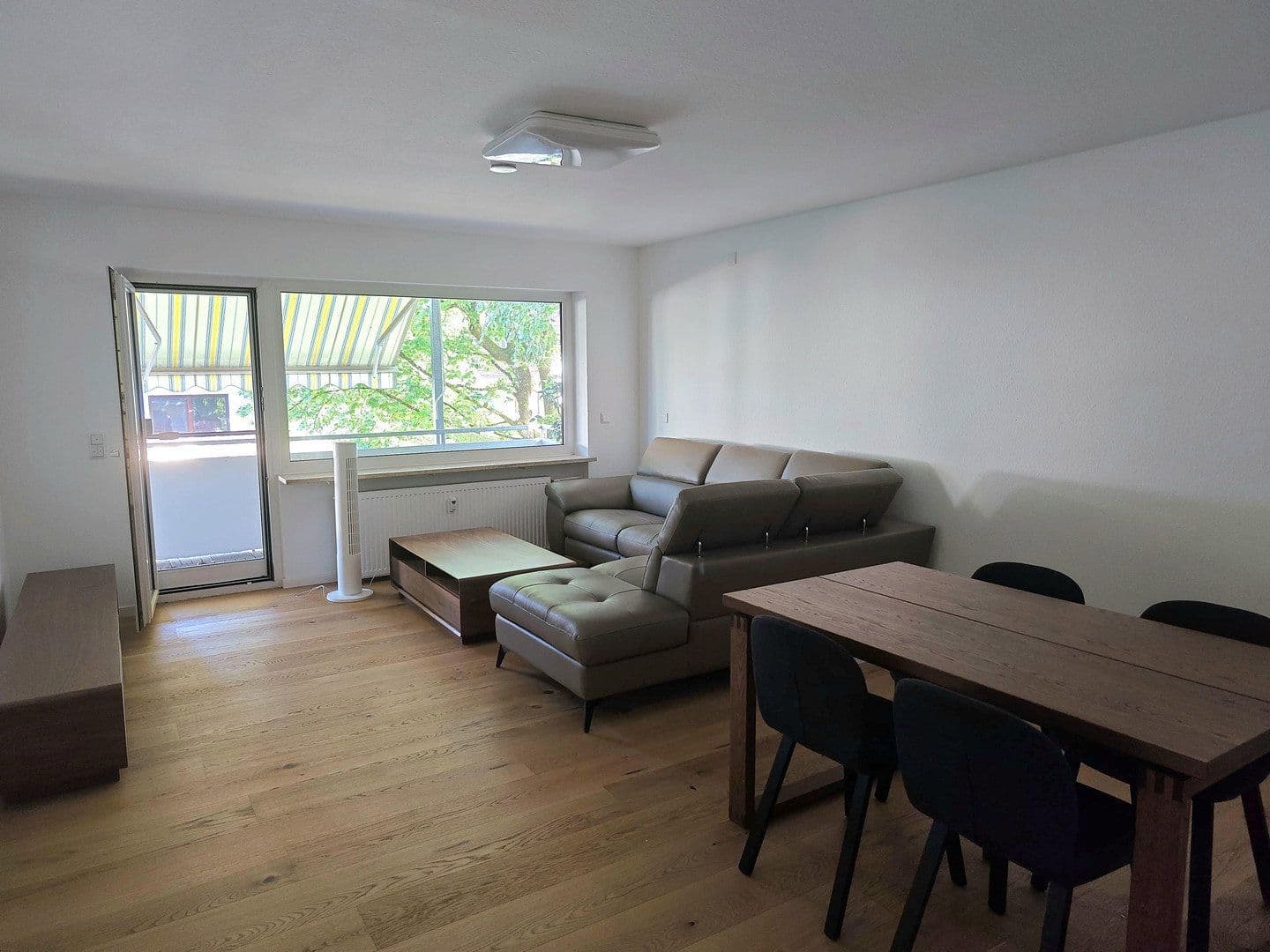 Prodej bytu 3+1 83 m², Feucht, Bavorsko Prodej bytu 3+1 83 m², Feucht, Bavorsko