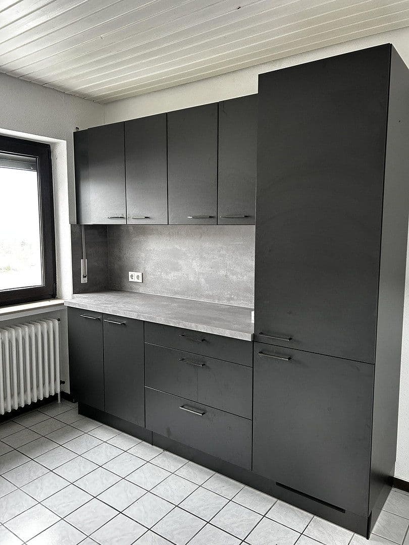 Pronájem bytu 3+1 89 m², Obere Waldstraße 22, Taunusstein, Hessen Pronájem bytu 3+1 89 m², Obere Waldstraße 22, Taunusstein, Hessen