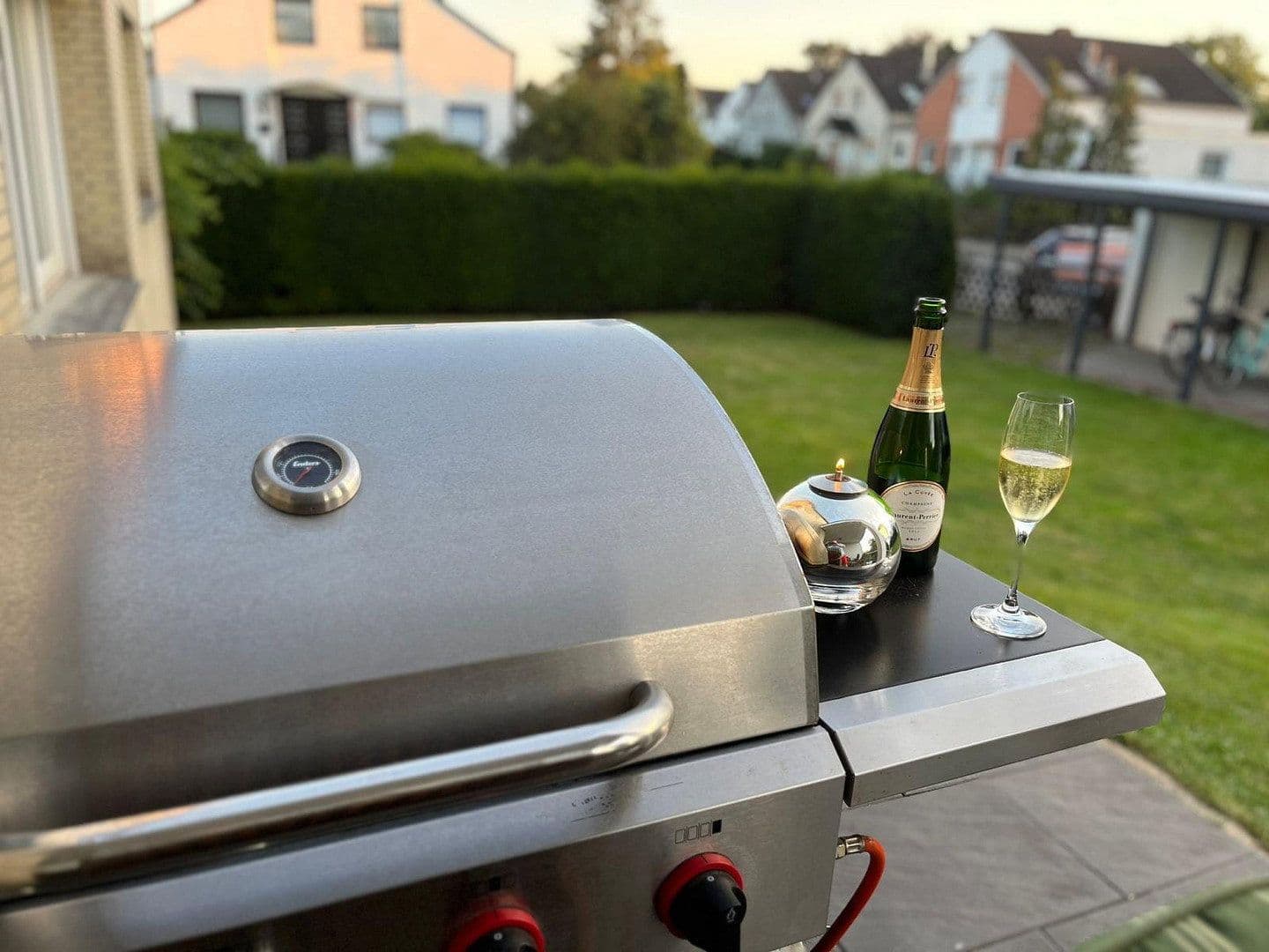 Prodej domu 182 m², pozemek 530 m², Isernhagen, Dolní Sasko Prodej domu 182 m², pozemek 530 m², Isernhagen, Dolní Sasko