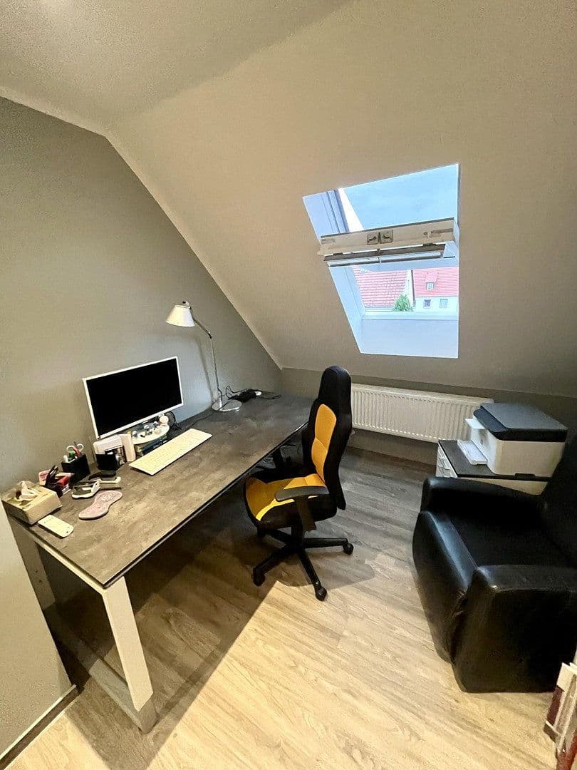 Prodej domu 168 m², pozemek 232 m², Wolfsburg, Dolní Sasko Prodej domu 168 m², pozemek 232 m², Wolfsburg, Dolní Sasko