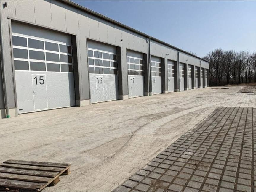 Pronájem nebytového prostoru 65 m², Bertha-Benz-Str. 2, Mering, Bavorsko Pronájem nebytového prostoru 65 m², Bertha-Benz-Str. 2, Mering, Bavorsko