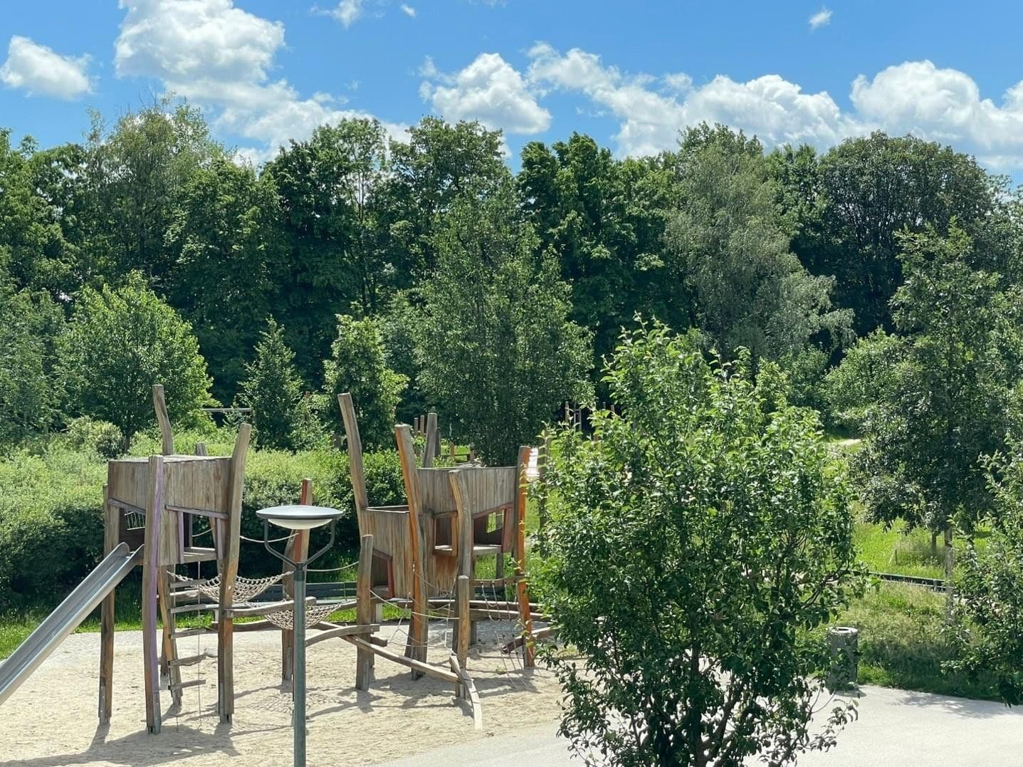 Prodej bytu 4+1 95 m², Freihamer Weg 104, München, Bavorsko Prodej bytu 4+1 95 m², Freihamer Weg 104, München, Bavorsko