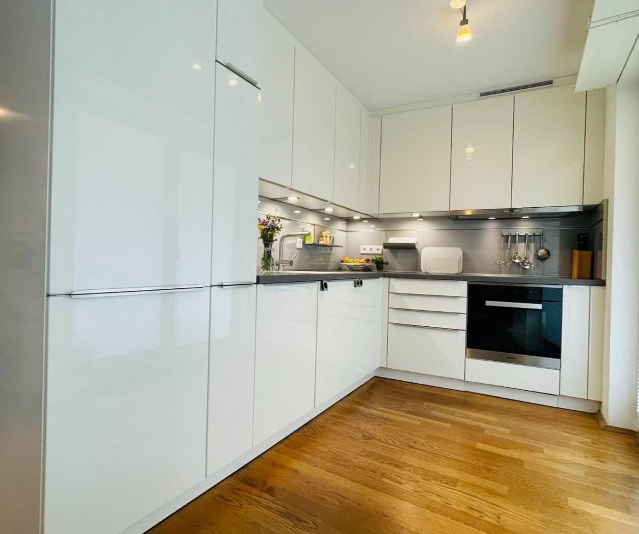 Prodej bytu 4+1 95 m², Freihamer Weg 104, München, Bavorsko Prodej bytu 4+1 95 m², Freihamer Weg 104, München, Bavorsko