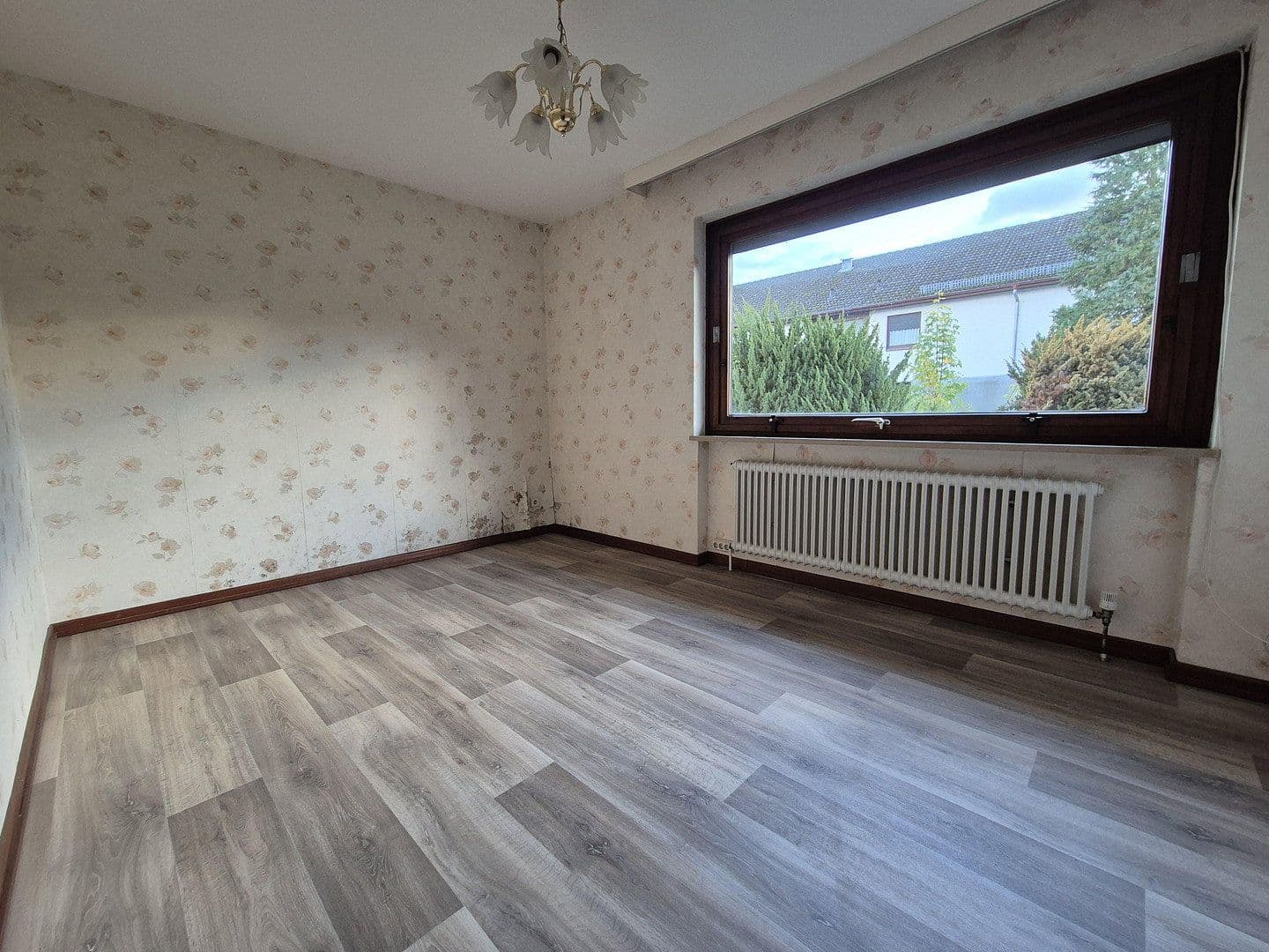 Prodej domu 157 m², pozemek 700 m², Barsbüttel, Šlesvicko-Holštýnsko Prodej domu 157 m², pozemek 700 m², Barsbüttel, Šlesvicko-Holštýnsko