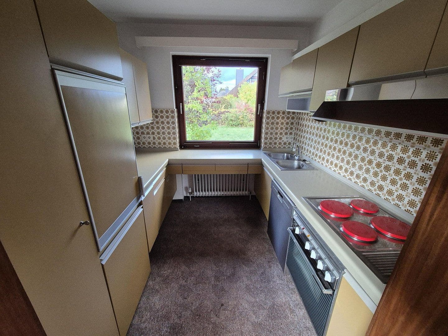 Prodej domu 157 m², pozemek 700 m², Barsbüttel, Šlesvicko-Holštýnsko Prodej domu 157 m², pozemek 700 m², Barsbüttel, Šlesvicko-Holštýnsko