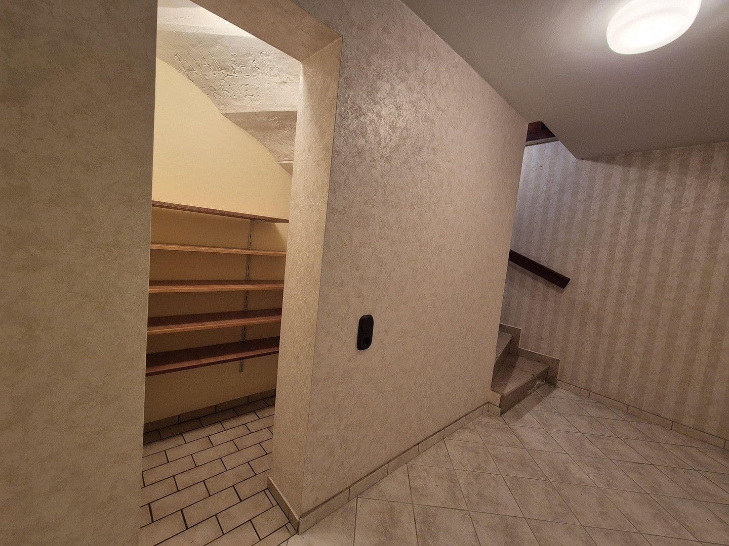 Prodej domu 157 m², pozemek 700 m², Barsbüttel, Šlesvicko-Holštýnsko Prodej domu 157 m², pozemek 700 m², Barsbüttel, Šlesvicko-Holštýnsko