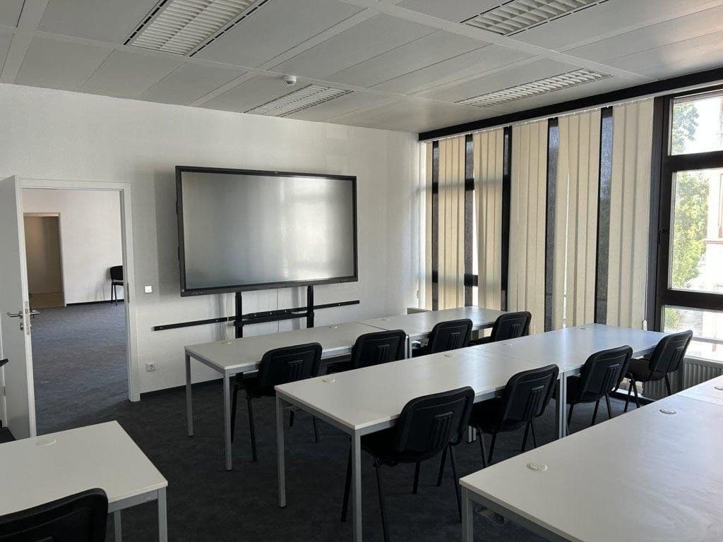 Pronájem kanceláře 486 m², Domstraße 58, Offenbach am Main, Hessen Pronájem kanceláře 486 m², Domstraße 58, Offenbach am Main, Hessen