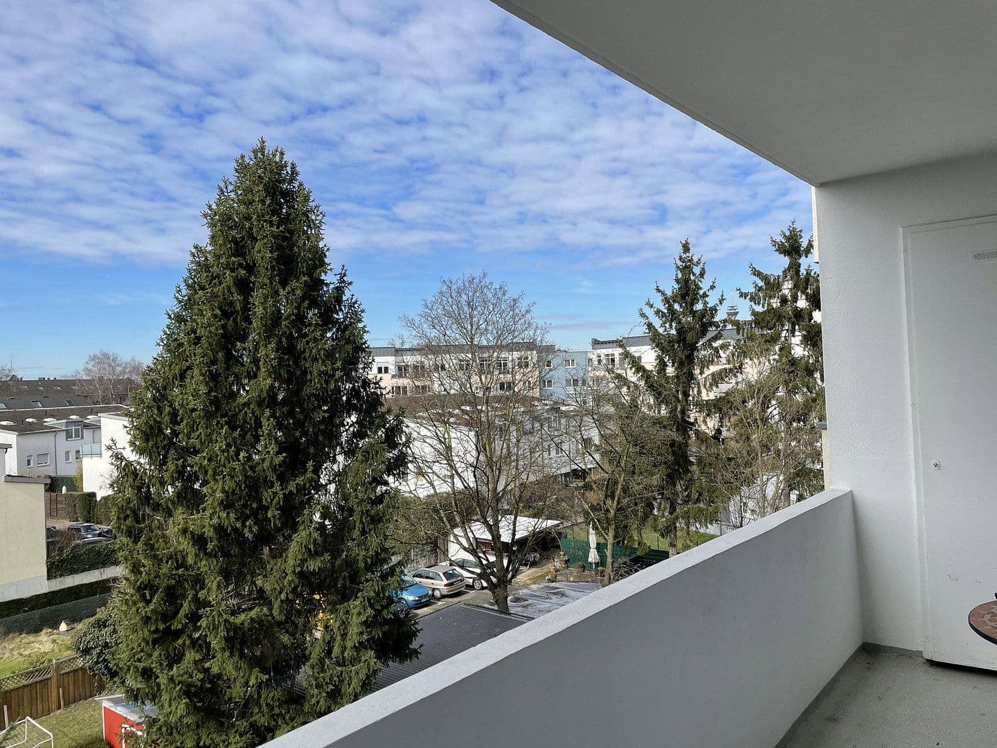 Prodej bytu 3+1 68 m², Aachenerstr. 157, Düsseldorf, Severní Porýní-Vestfálsko Prodej bytu 3+1 68 m², Aachenerstr. 157, Düsseldorf, Severní Porýní-Vestfálsko