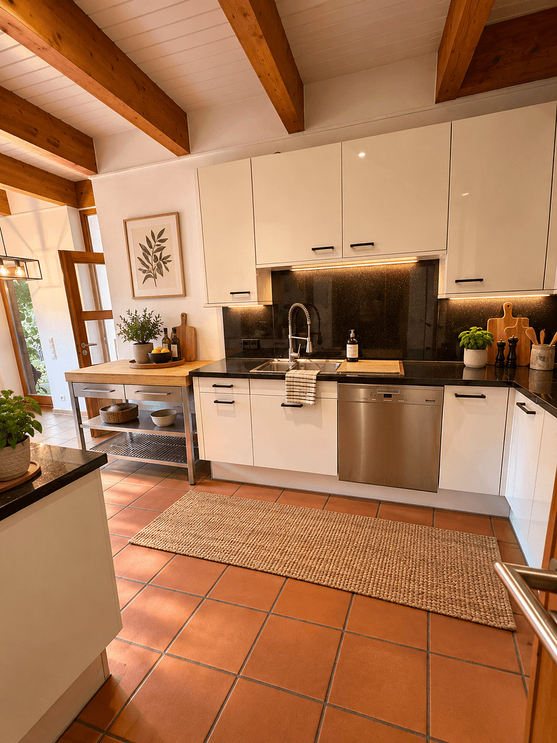 Prodej domu 244 m², pozemek 700 m², Burgwedel, Dolní Sasko Prodej domu 244 m², pozemek 700 m², Burgwedel, Dolní Sasko