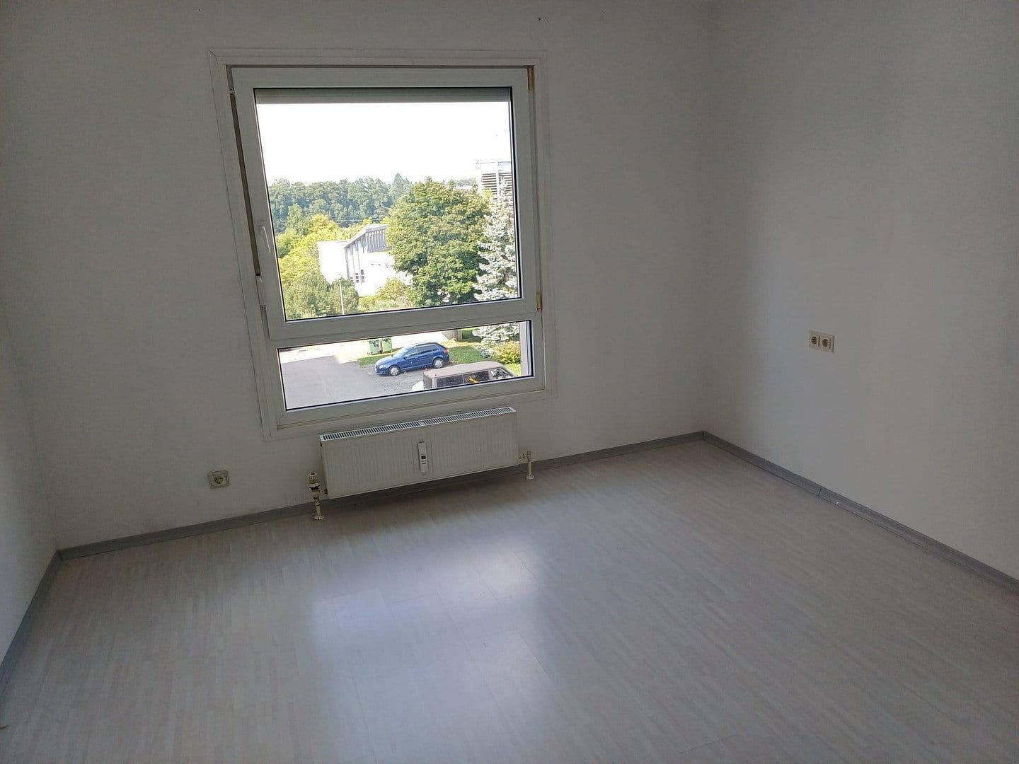 Pronájem bytu 3+kk 82 m², Schwäbisch Gmünd, Bádensko-Württembersko Pronájem bytu 3+kk 82 m², Schwäbisch Gmünd, Bádensko-Württembersko