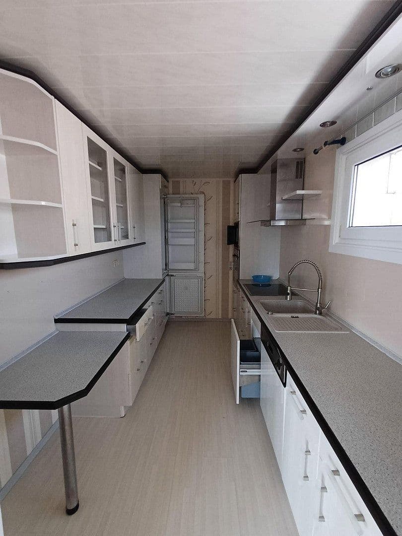 Pronájem bytu 3+kk 82 m², Schwäbisch Gmünd, Bádensko-Württembersko Pronájem bytu 3+kk 82 m², Schwäbisch Gmünd, Bádensko-Württembersko