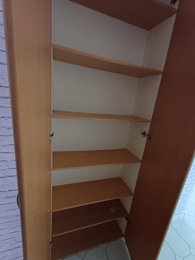 Pronájem bytu 3+kk 82 m², Schwäbisch Gmünd, Bádensko-Württembersko Pronájem bytu 3+kk 82 m², Schwäbisch Gmünd, Bádensko-Württembersko