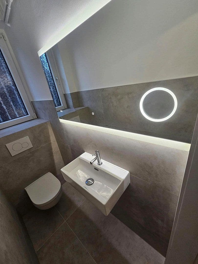 Pronájem bytu 5+kk 137 m², Krefeld - Bockum, Severní Porýní-Vestfálsko Pronájem bytu 5+kk 137 m², Krefeld - Bockum, Severní Porýní-Vestfálsko