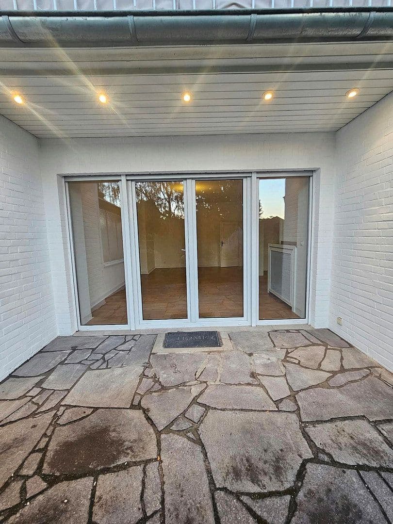 Pronájem bytu 5+kk 137 m², Krefeld - Bockum, Severní Porýní-Vestfálsko Pronájem bytu 5+kk 137 m², Krefeld - Bockum, Severní Porýní-Vestfálsko