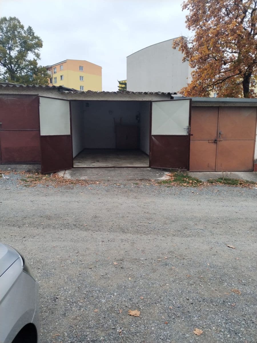 Prodej garáže 20 m², Plzeň, Plzeňský kraj Prodej garáže 20 m², Plzeň, Plzeňský kraj