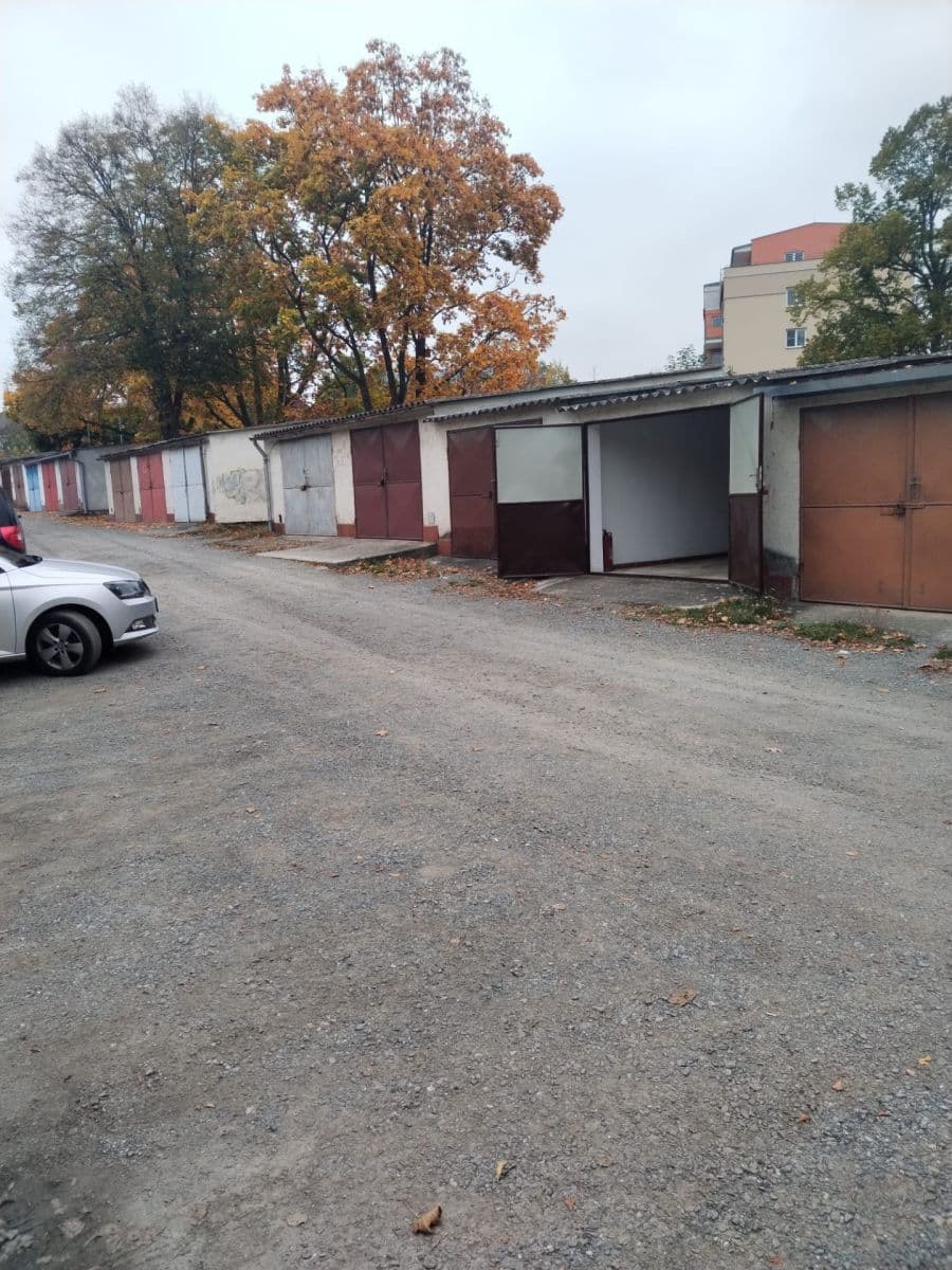 Prodej garáže 20 m², Plzeň, Plzeňský kraj Prodej garáže 20 m², Plzeň, Plzeňský kraj