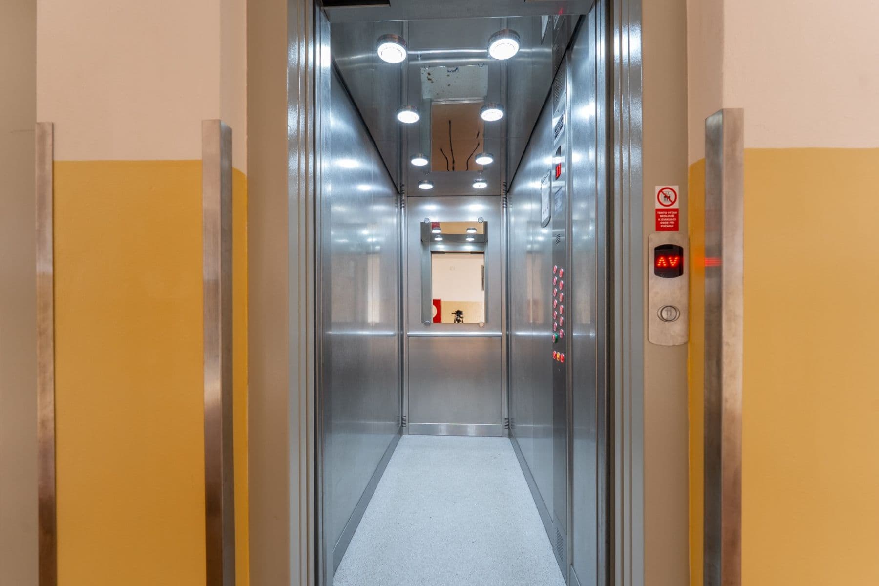 Prodej bytu 3+kk 62 m², Nad Lesním divadlem, Praha, Praha Prodej bytu 3+kk 62 m², Nad Lesním divadlem, Praha, Praha