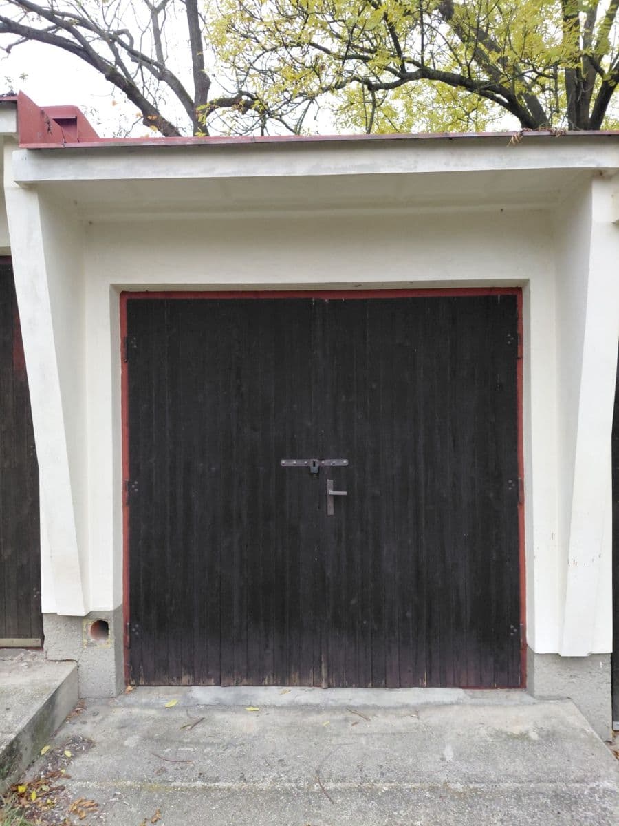 Prodej garáže 16 m², Sušice, Plzeňský kraj Prodej garáže 16 m², Sušice, Plzeňský kraj