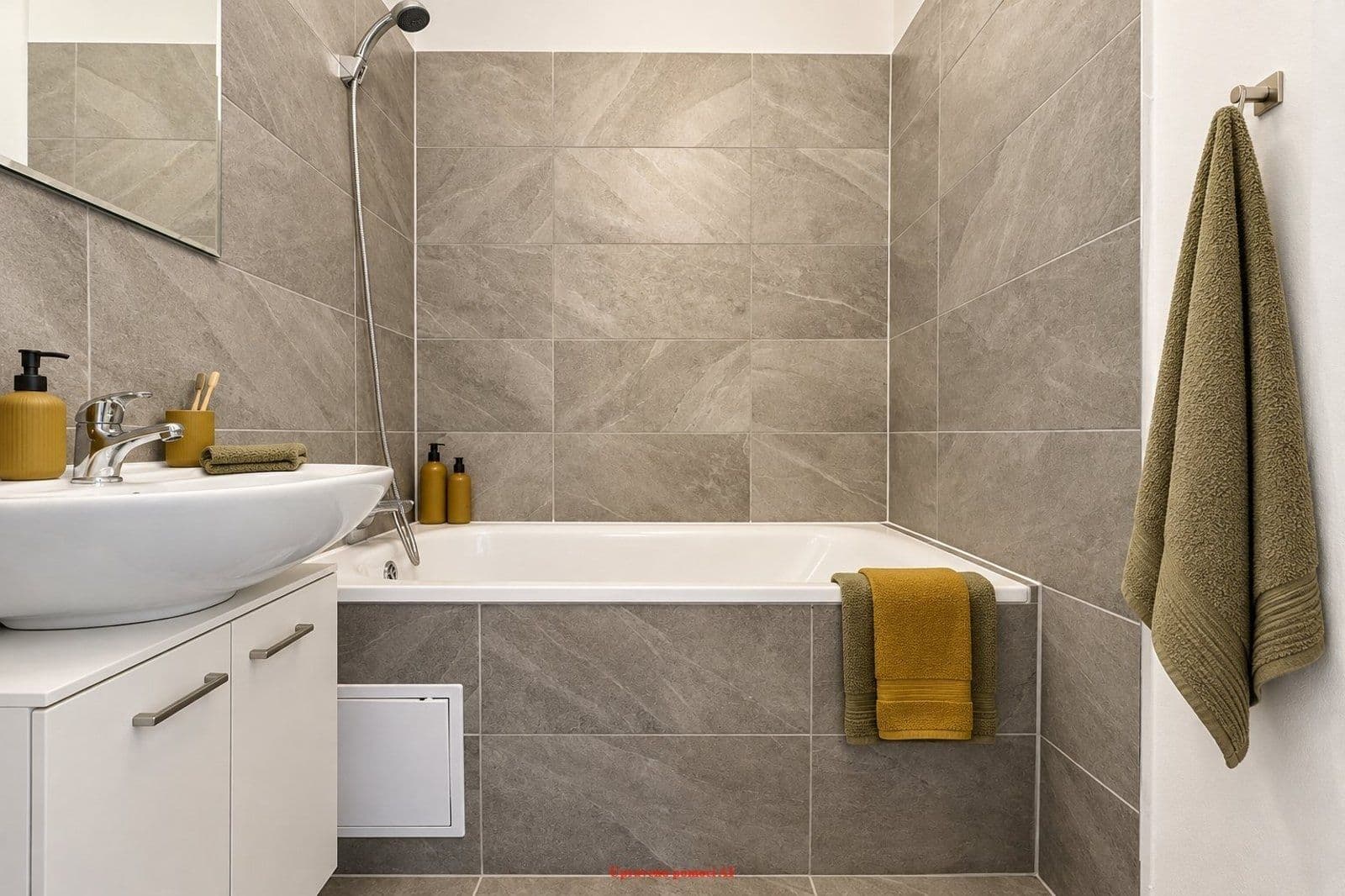 Pronájem bytu 2+1 53 m², Kosmonautů, Karviná, Moravskoslezský kraj Pronájem bytu 2+1 53 m², Kosmonautů, Karviná, Moravskoslezský kraj