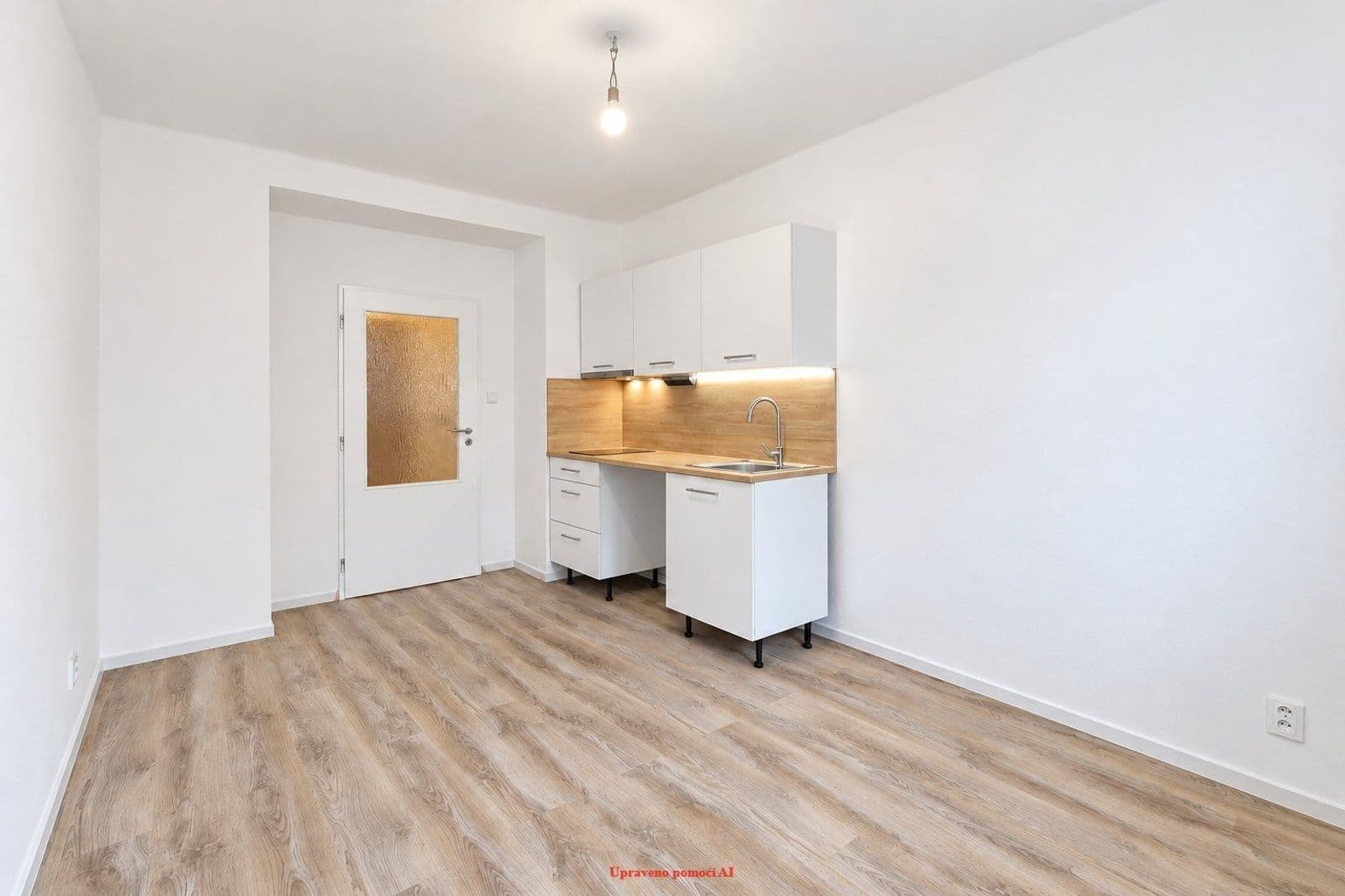 Pronájem bytu 1+kk 18 m², Mánesova, Havířov, Moravskoslezský kraj Pronájem bytu 1+kk 18 m², Mánesova, Havířov, Moravskoslezský kraj