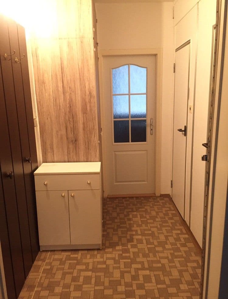 Pronájem bytu 1+1 41 m², Kaštanová, Rosice, Jihomoravský kraj Pronájem bytu 1+1 41 m², Kaštanová, Rosice, Jihomoravský kraj
