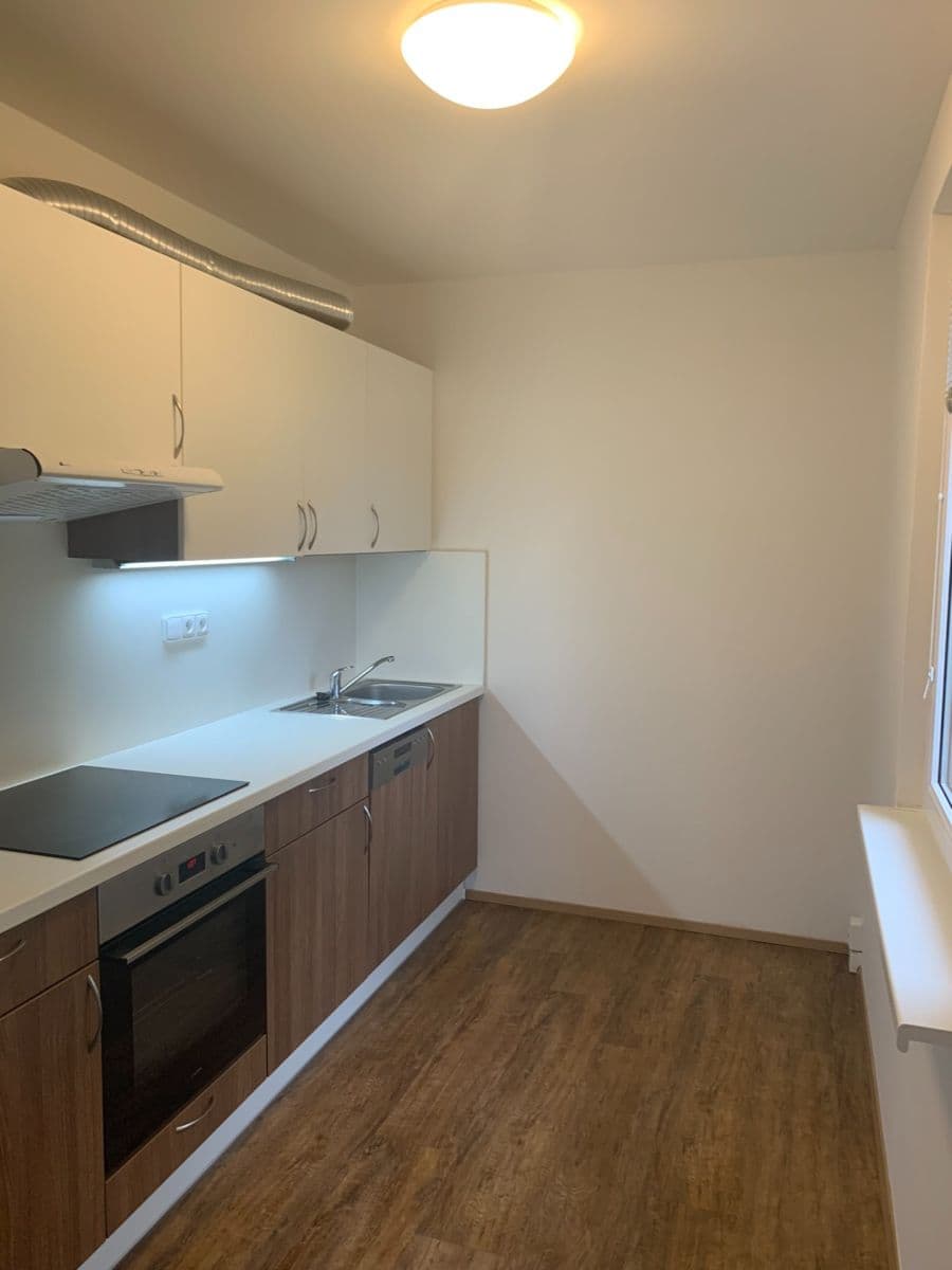 Pronájem bytu 3+kk 68 m², Nevanova, Praha, Praha Pronájem bytu 3+kk 68 m², Nevanova, Praha, Praha