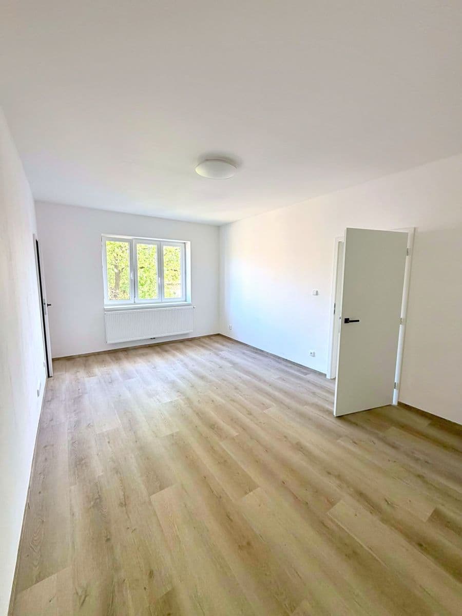 Prodej bytu 2+kk 52 m², Palackého třída, Nymburk, Středočeský kraj Prodej bytu 2+kk 52 m², Palackého třída, Nymburk, Středočeský kraj