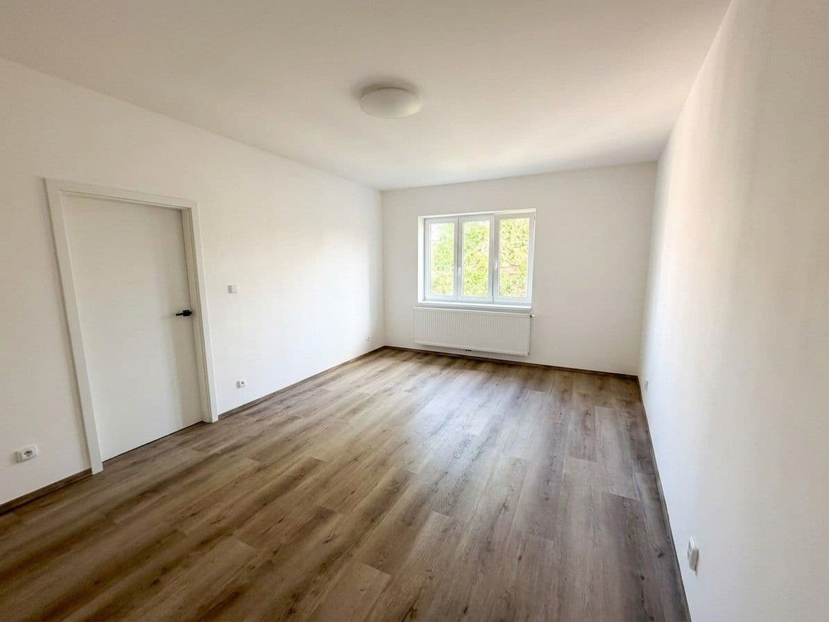 Prodej bytu 2+kk 52 m², Palackého třída, Nymburk, Středočeský kraj Prodej bytu 2+kk 52 m², Palackého třída, Nymburk, Středočeský kraj