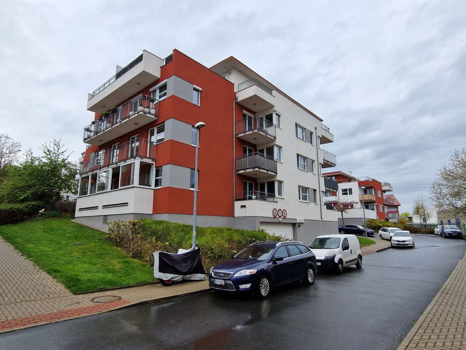 Pronájem bytu 3+kk 81 m², Nad Akcízem, Praha, Praha Pronájem bytu 3+kk 81 m², Nad Akcízem, Praha, Praha