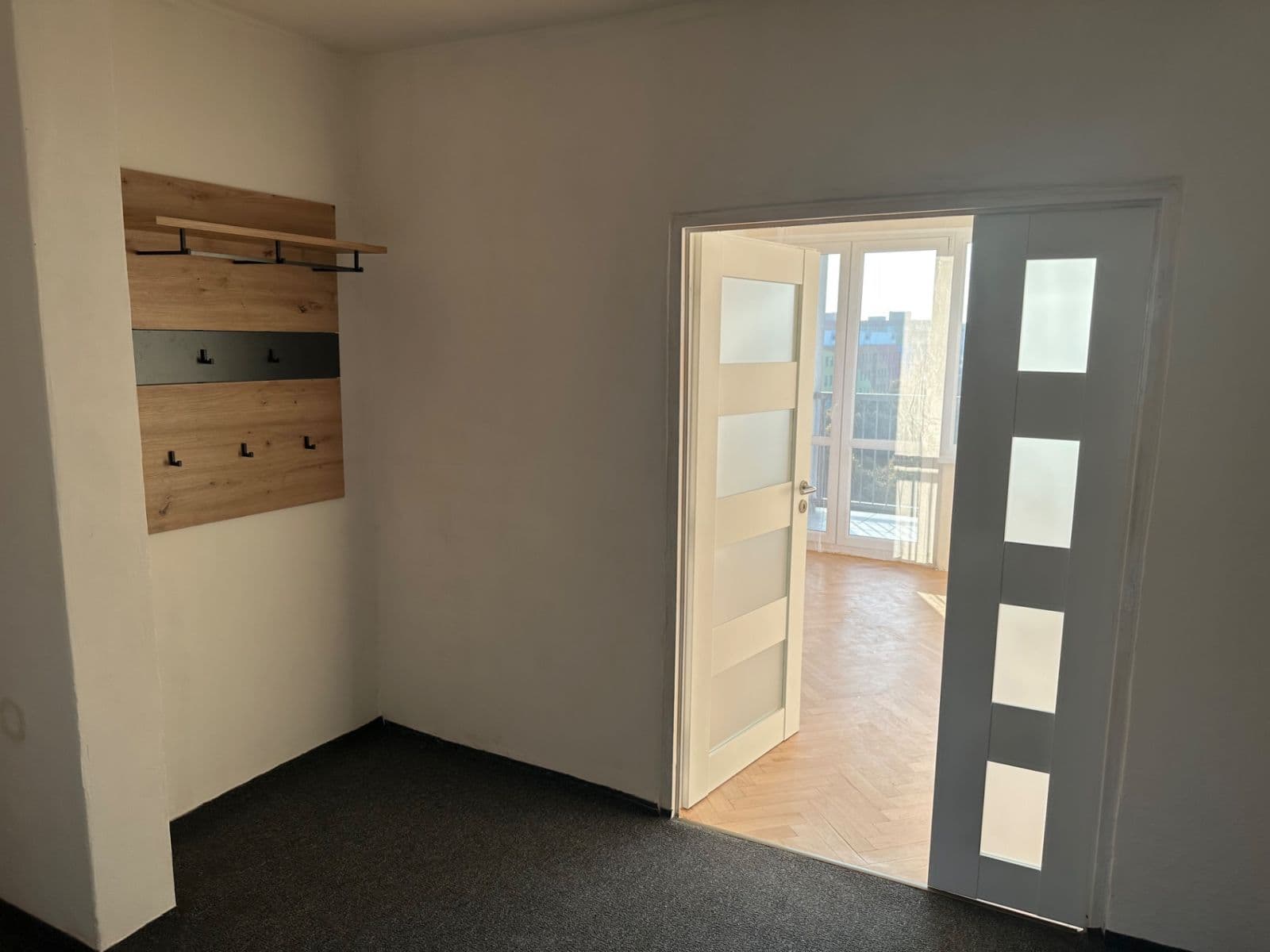 Pronájem bytu 2+1 70 m², K Ládví, Praha, Praha Pronájem bytu 2+1 70 m², K Ládví, Praha, Praha