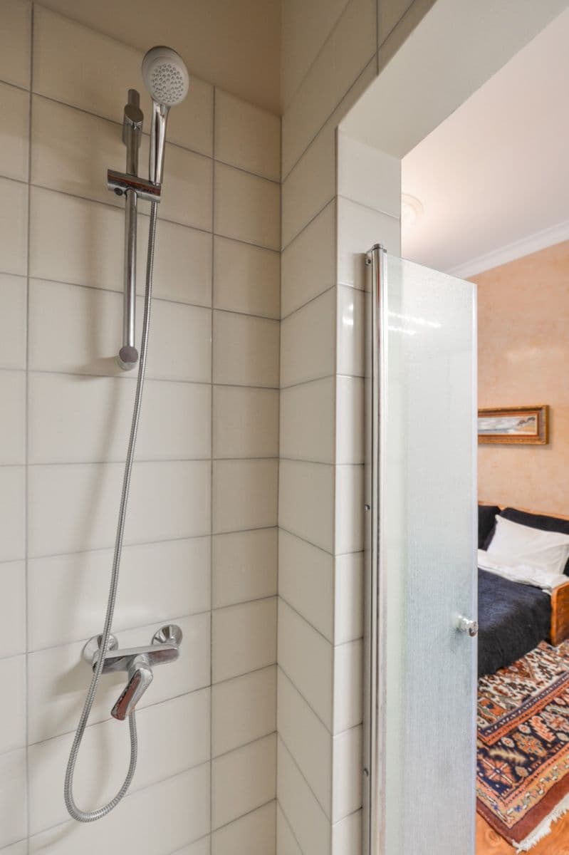 Pronájem bytu 1+1 33 m², Hálkova, Praha, Praha Pronájem bytu 1+1 33 m², Hálkova, Praha, Praha