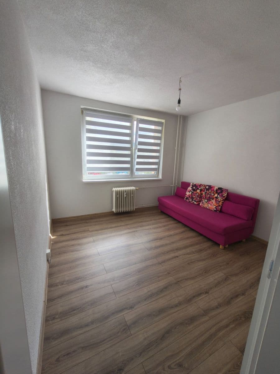 Pronájem bytu 3+1 66 m², Brezová, Spišská Nová Ves, Košický kraj Pronájem bytu 3+1 66 m², Brezová, Spišská Nová Ves, Košický kraj