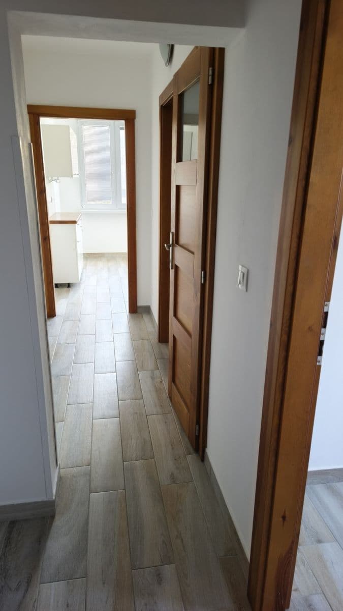 Pronájem bytu 3+kk 58 m², Pod Strání, Praha, Praha Pronájem bytu 3+kk 58 m², Pod Strání, Praha, Praha