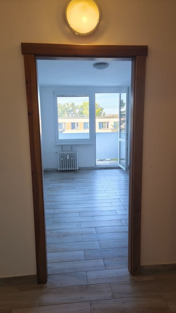 Pronájem bytu 3+kk 58 m², Pod Strání, Praha, Praha Pronájem bytu 3+kk 58 m², Pod Strání, Praha, Praha
