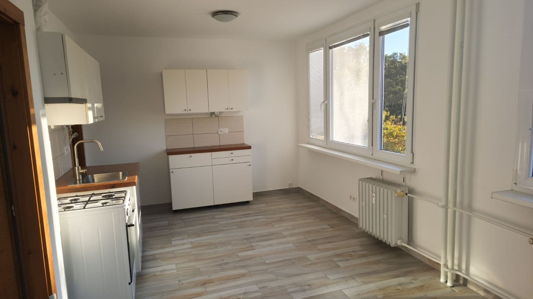 Pronájem bytu 3+kk 58 m², Pod Strání, Praha, Praha Pronájem bytu 3+kk 58 m², Pod Strání, Praha, Praha