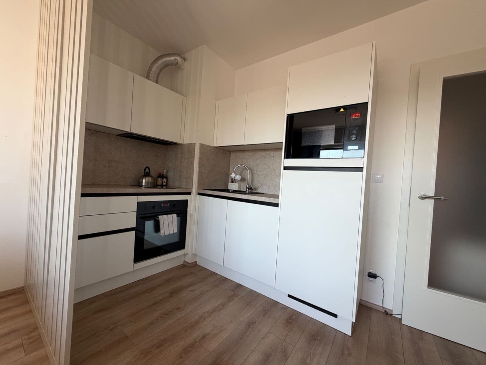 Pronájem bytu 1+kk 31 m², Spolková, Brno, Jihomoravský kraj Pronájem bytu 1+kk 31 m², Spolková, Brno, Jihomoravský kraj