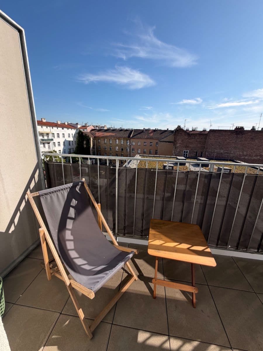 Pronájem bytu 1+kk 31 m², Spolková, Brno, Jihomoravský kraj Pronájem bytu 1+kk 31 m², Spolková, Brno, Jihomoravský kraj