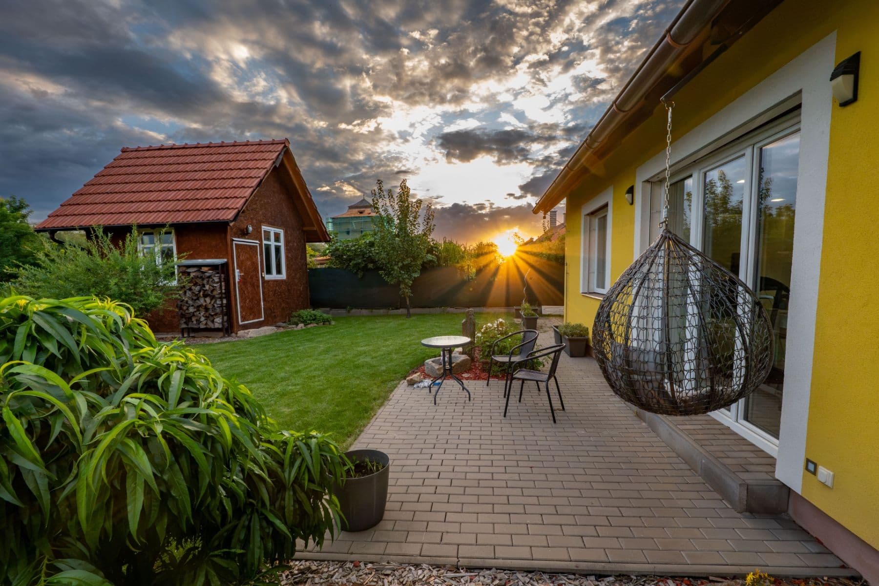 Prodej domu 200 m², pozemek 818 m², Plaňany, Středočeský kraj Prodej domu 200 m², pozemek 818 m², Plaňany, Středočeský kraj