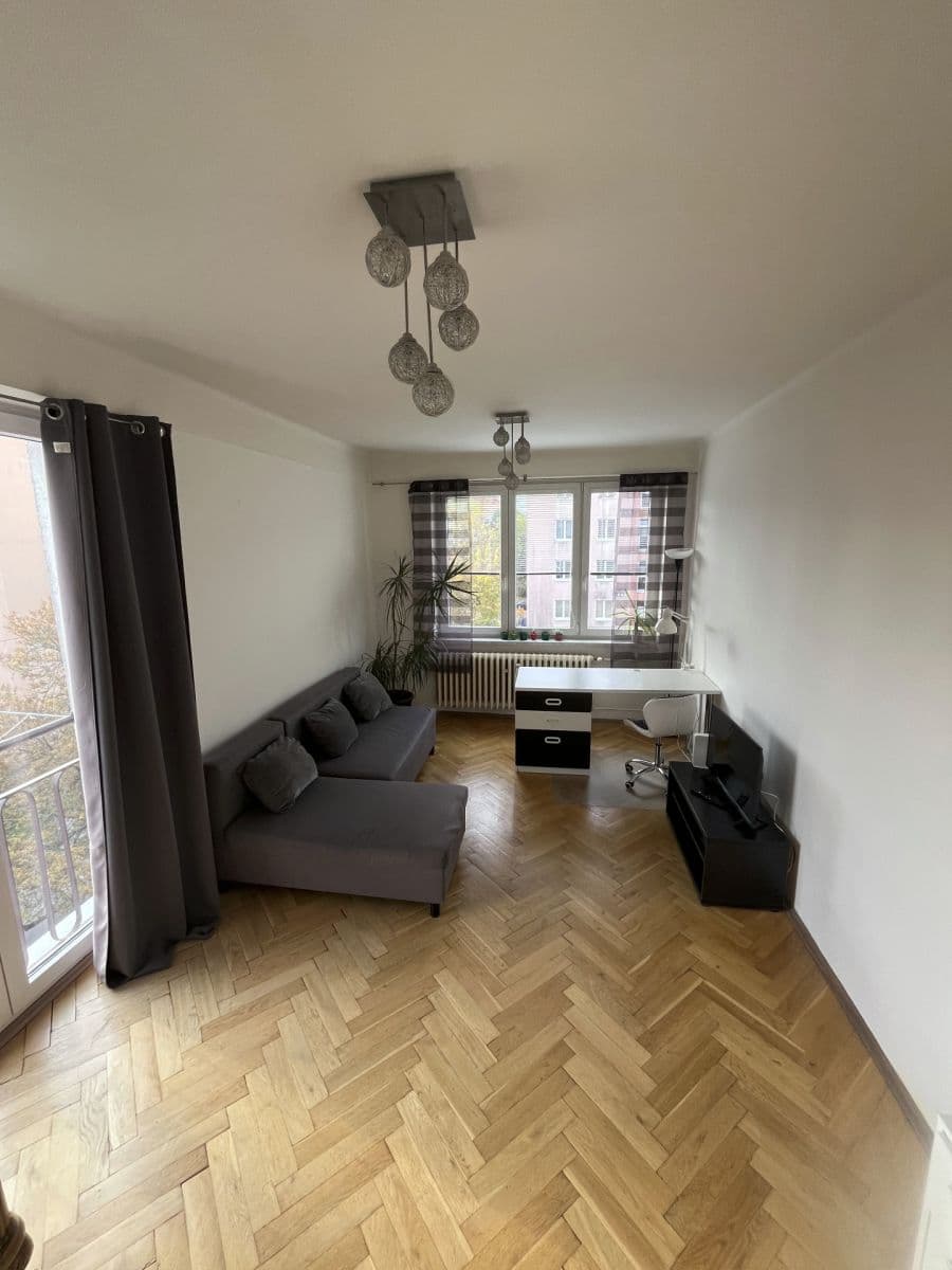 Pronájem bytu 2+1 51 m², Blatenská, Plzeň, Plzeňský kraj Pronájem bytu 2+1 51 m², Blatenská, Plzeň, Plzeňský kraj