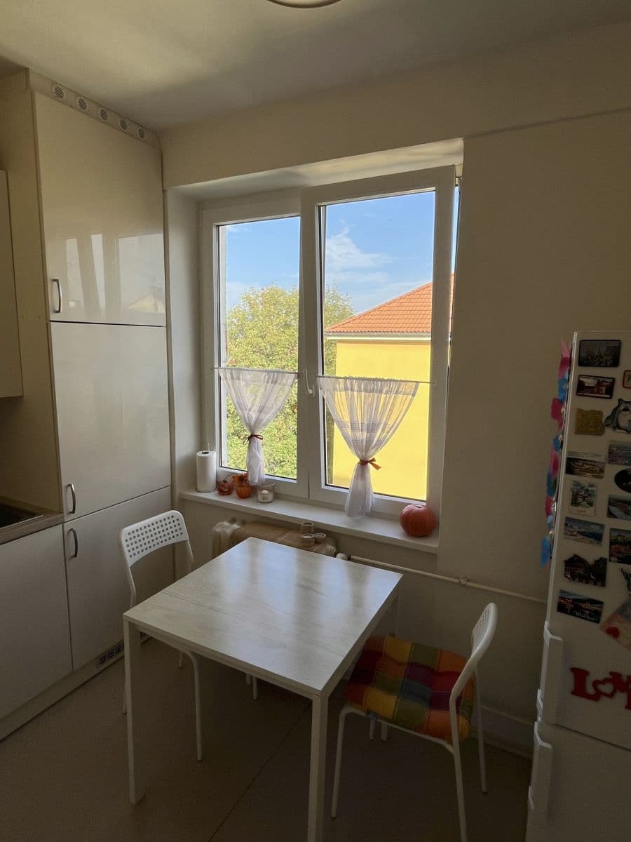 Pronájem bytu 2+1 51 m², Blatenská, Plzeň, Plzeňský kraj Pronájem bytu 2+1 51 m², Blatenská, Plzeň, Plzeňský kraj